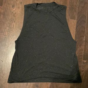 Flowy black speckled Lululemon tank